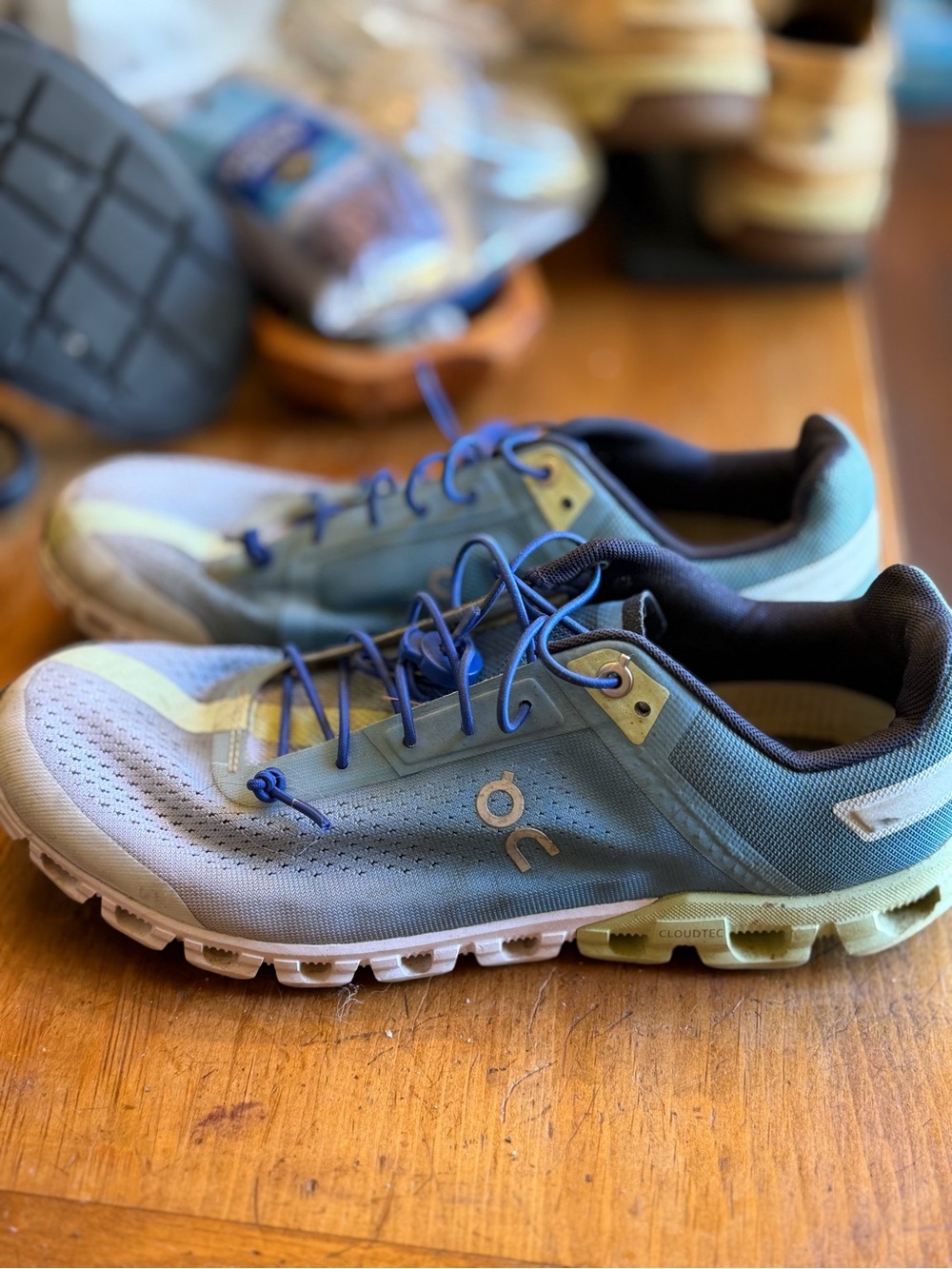 On Running Women’s Cloudtec Lightweight Blue and Green Athletic Shoes